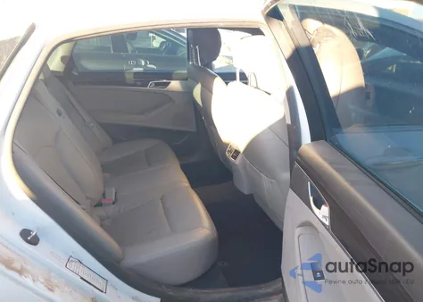 2016 Hyundai Genesis 3.8 из США, поврежденный, VIN KMHGN4JE5GU137564